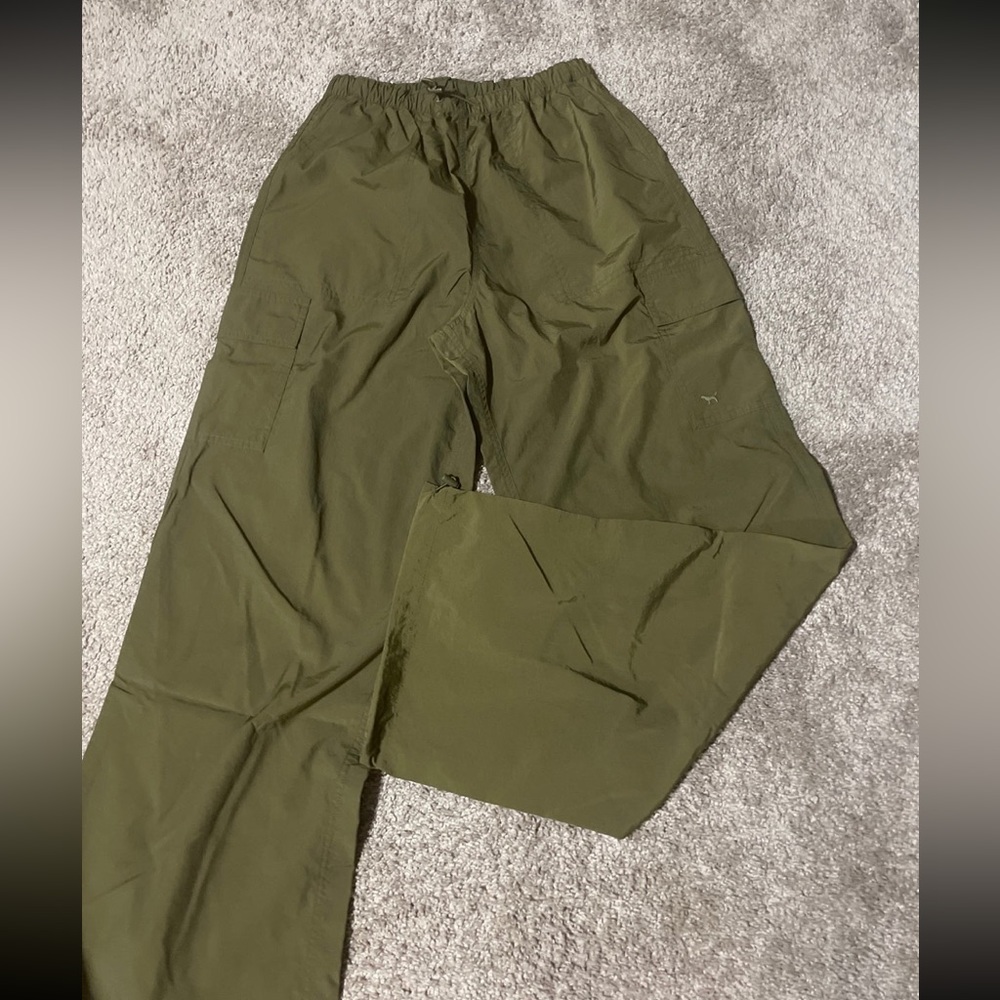 Victoria secrets Pink light weight wind pants size XS